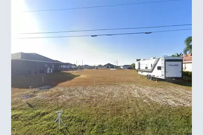 2458 NW 22nd St, Cape Coral, FL 33993 - Photo 3