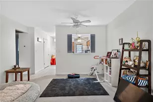 708 Victoria Dr, Cape Coral, FL 33904 - Photo 7