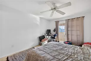 708 Victoria Dr, Cape Coral, FL 33904 - Photo 13