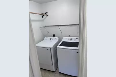 1066 Barnett St E, Lehigh Acres, FL 33974 - Photo 11