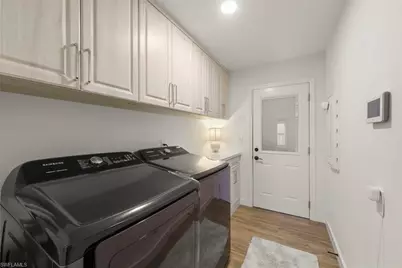 8300 Glenfinnan Cir, Fort Myers, FL 33912 - Photo 29