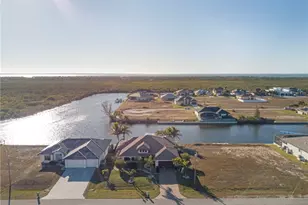 2828 NW 46th Ave, Cape Coral, FL 33993 - Photo 35