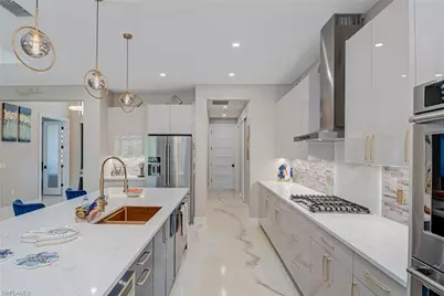 1807 SW 46th Ter, Cape Coral, FL 33914 - Photo 11