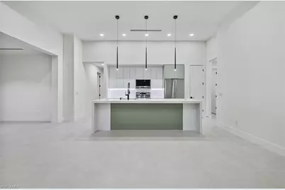 408 SW 28th Ave, Cape Coral, FL 33991 - Photo 9