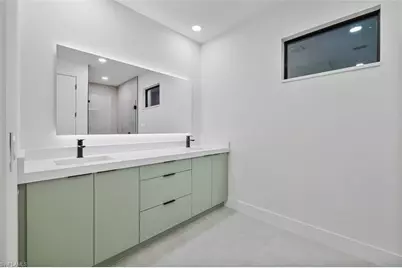 408 SW 28th Ave, Cape Coral, FL 33991 - Photo 11