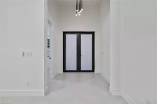 408 SW 28th Ave, Cape Coral, FL 33991 - Photo 7