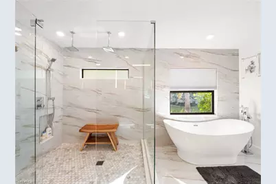 6610 Joanna Cir, Fort Myers, FL 33919 - Photo 37