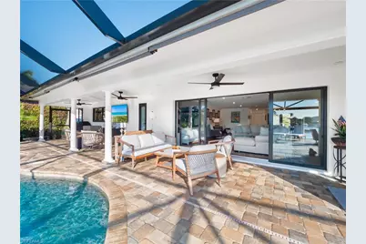 6610 Joanna Cir, Fort Myers, FL 33919 - Photo 9