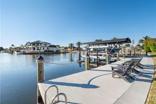 6610 Joanna Cir, Fort Myers, FL 33919 - Photo 15