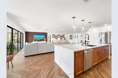 6610 Joanna Cir, Fort Myers, FL 33919 - Photo 23