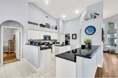 3908 SW 22nd Pl, Cape Coral, FL 33914 - Photo 11