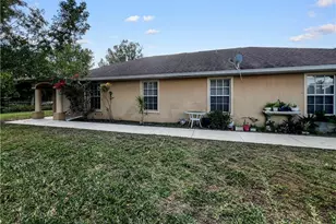 13437 First St, Fort Myers, FL 33905 - Photo 5