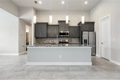 2720 Beach Pkwy W, Cape Coral, FL 33914 - Photo 15