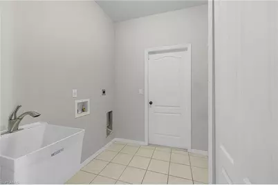 2137 SW 11th Ct, Cape Coral, FL 33991 - Photo 11