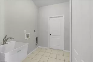 2137 SW 11th Ct, Cape Coral, FL 33991 - Photo 11