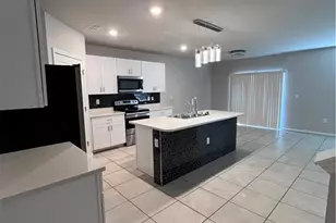 10601 Crossback Ln, Lehigh Acres, FL 33936 - Photo 7