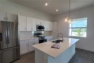 412 SW 28th Ave, Cape Coral, FL 33991 - Photo 7