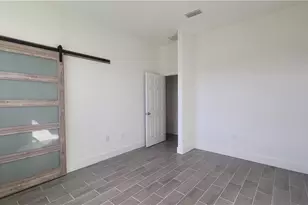 412 SW 28th Ave, Cape Coral, FL 33991 - Photo 25