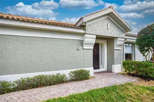 10031 Majestic Ave, Fort Myers, FL 33913 - Photo 5