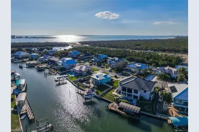 18435 Deep Passage Ln, Fort Myers Beach, FL 33931 - Photo 43