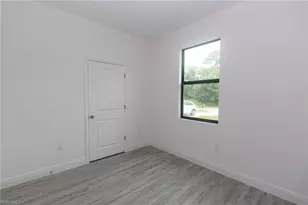 3032 W Briarwood Circle, Labelle, FL 33935 - Photo 11