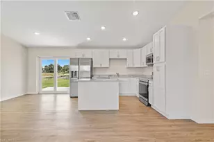 4524 Springview Cir, Labelle, FL 33935 - Photo 7