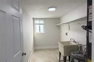 1248 SE 7th St, Cape Coral, FL 33990 - Photo 7