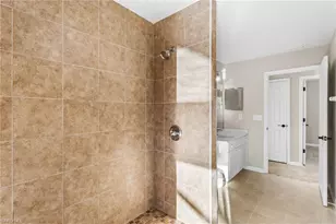 3032 SW 23rd Ave, Cape Coral, FL 33914 - Photo 23