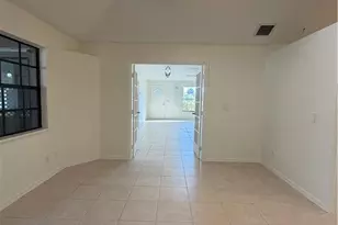 1905 NE 6th St, Cape Coral, FL 33909 - Photo 13