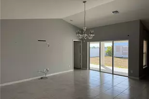 910 NW 8th Terrace, Cape Coral, FL 33993 - Photo 7