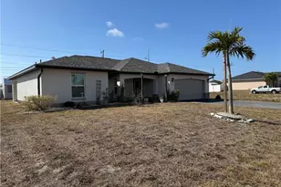 910 NW 8th Terrace, Cape Coral, FL 33993 - Photo 3