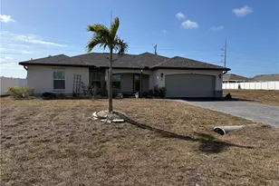 910 NW 8th Terrace, Cape Coral, FL 33993 - Photo 25