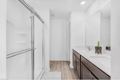 828 Youngreen Dr, Fort Myers, FL 33913 - Photo 31