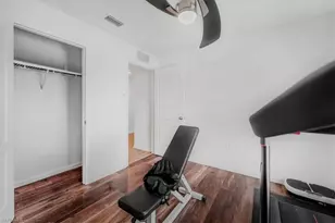 828 Youngreen Dr, Fort Myers, FL 33913 - Photo 21