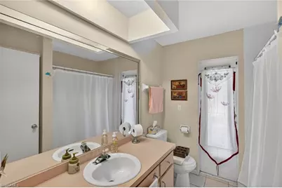 2314 SE 13th St, Cape Coral, FL 33990 - Photo 23