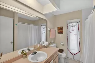 2314 SE 13th St, Cape Coral, FL 33990 - Photo 23