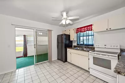 509 Capitol St, North Fort Myers, FL 33903 - Photo 9