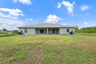 305-307 Hightower Ave S, Lehigh Acres, FL 33973 - Photo 21