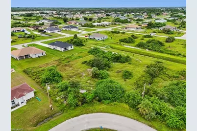 372 Pinafore Ave, Lehigh Acres, FL 33974 - Photo 7