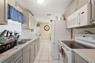 3807 Highland Ave, Fort Myers, FL 33916 - Photo 3