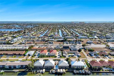 841 SW 47th Ter #103, Cape Coral, FL 33914 - Photo 29