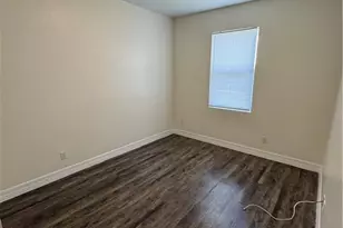 8036 Buttercup Cir, Labelle, FL 33935 - Photo 5