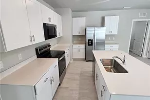 11162 Sunset Preserve Dr, Fort Myers, FL 33905 - Photo 5