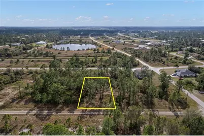 1018 Chandlee St, Lehigh Acres, FL 33974 - Photo 15