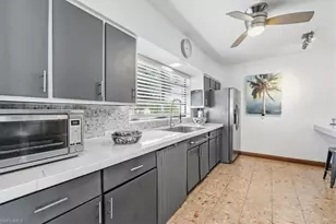 124 Leland St SE, Port Charlotte, FL 33952 - Photo 17