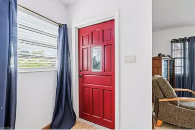 124 Leland St SE, Port Charlotte, FL 33952 - Photo 5