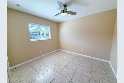 906 SW 9th Ct, Cape Coral, FL 33991 - Photo 23