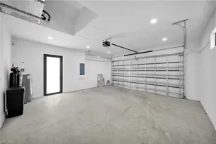 2805 58th St W, Lehigh Acres, FL 33971 - Photo 15