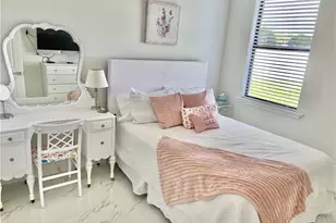 915 SW Embers Terrace, Cape Coral, FL 33991 - Photo 19