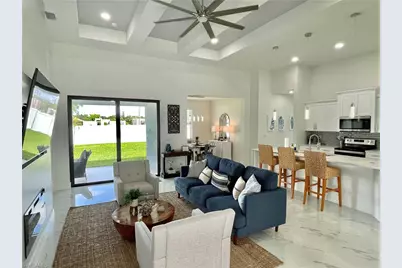 915 SW Embers Ter, Cape Coral, FL 33991 - Photo 3